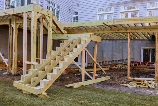 Cost of Outdoor Carpentry in Huntington Beach