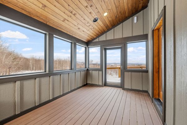 Cost of Porch Ceiling Installation in Huntington Beach